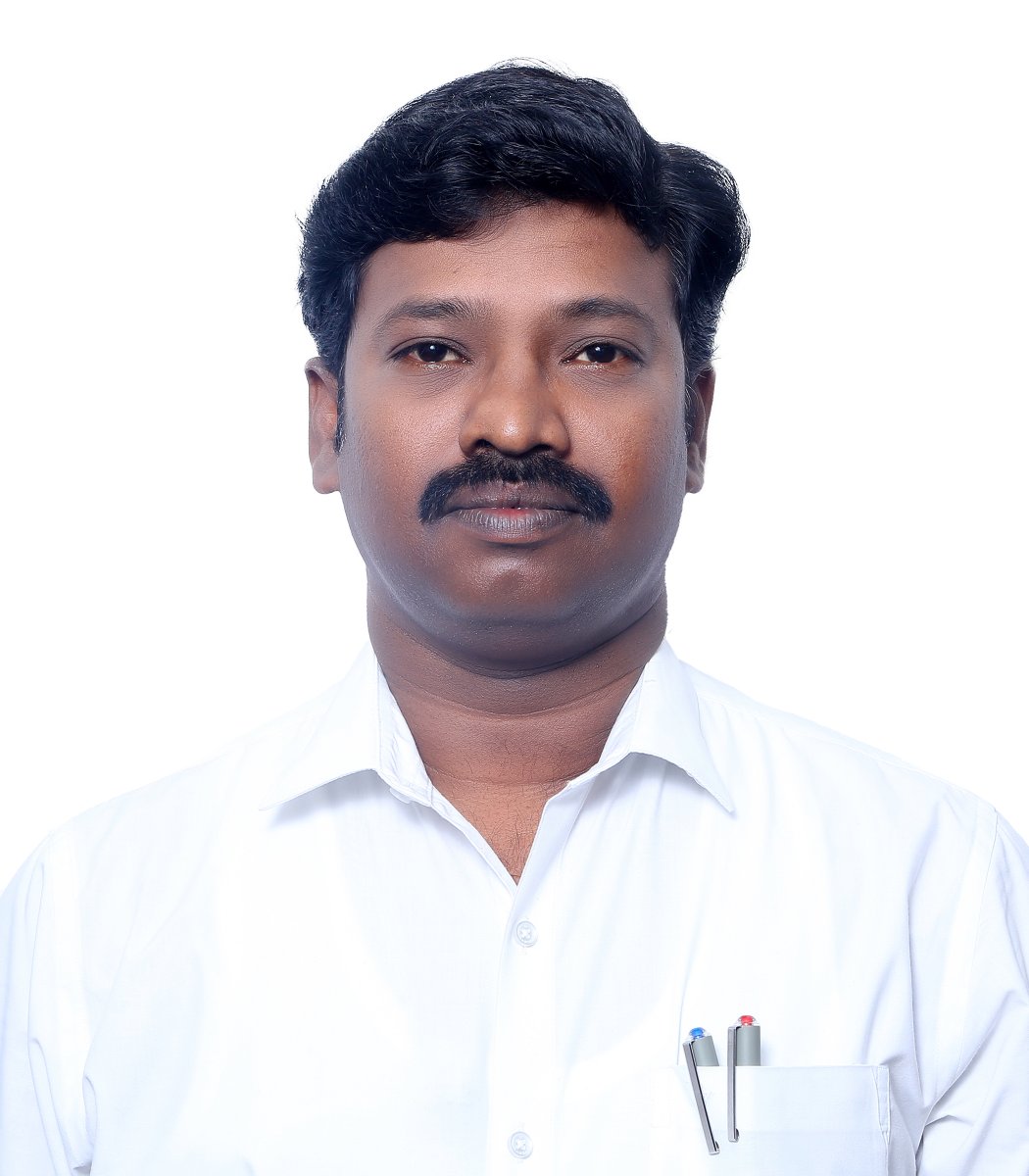 Mr E Gnnaiya  